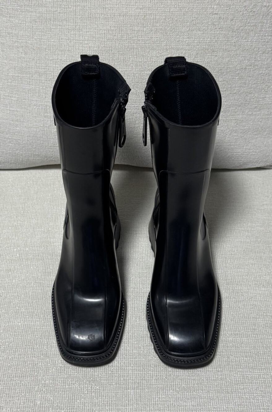 Chloe Betty Rain Boots in Black Size 39